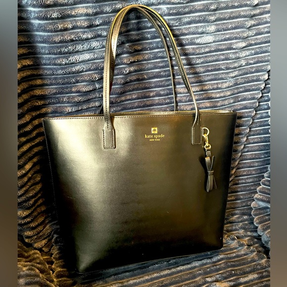 Kate Spade Sawyer Street Maxi Tote - Picture 1 of 3